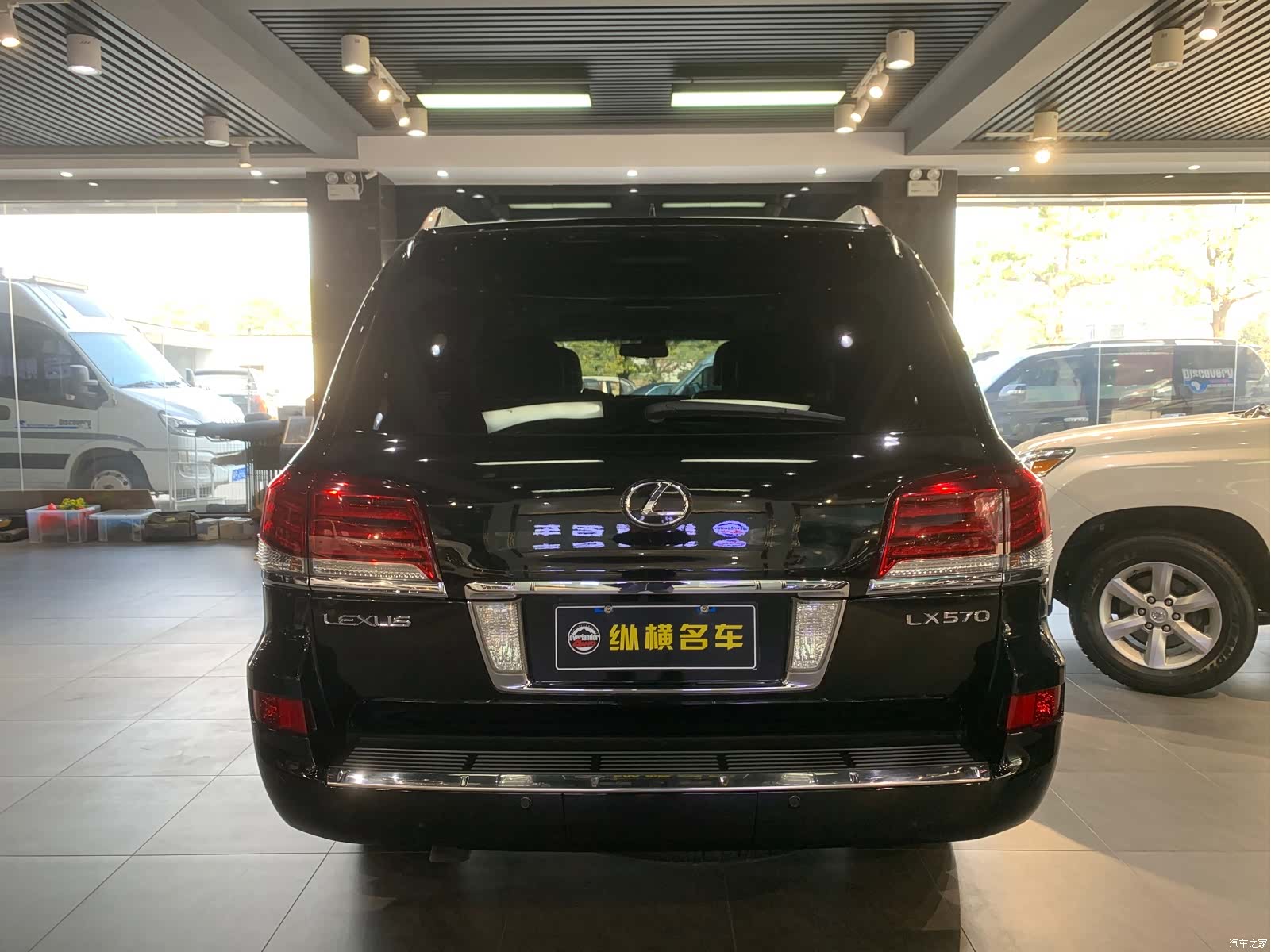 Lexus LX, 2013 все фото