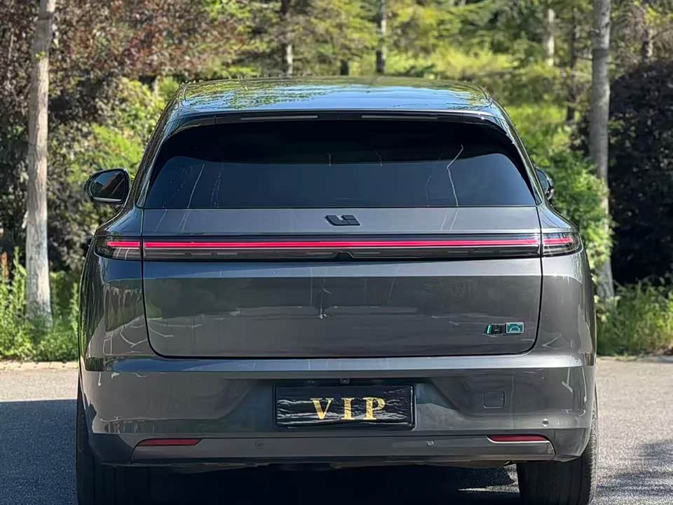 Li Auto Ideal L7