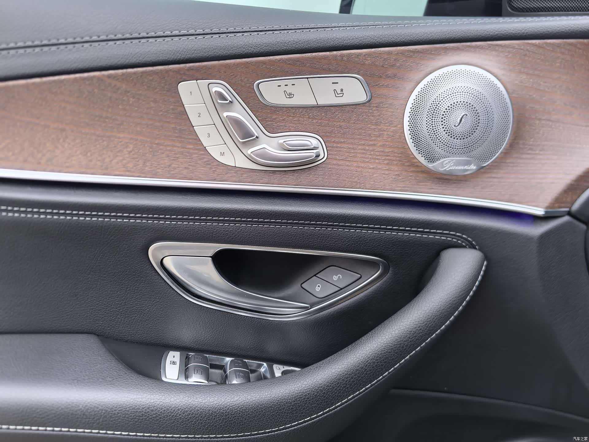 Mercedes-Benz E-Class, 2019 48