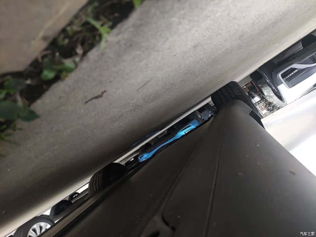 Tesla Model Y, 2024 все фото