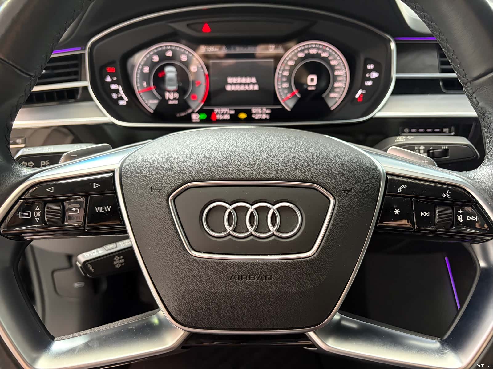 Audi A8L, 2022 14