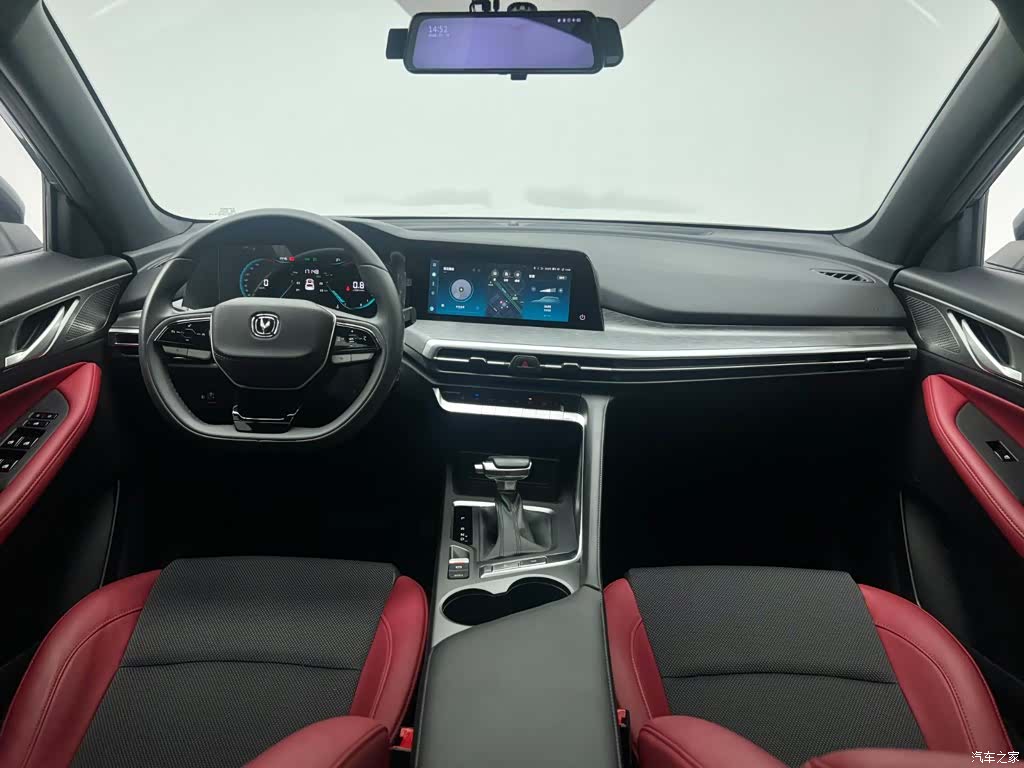 Changan CS35, 2023 18