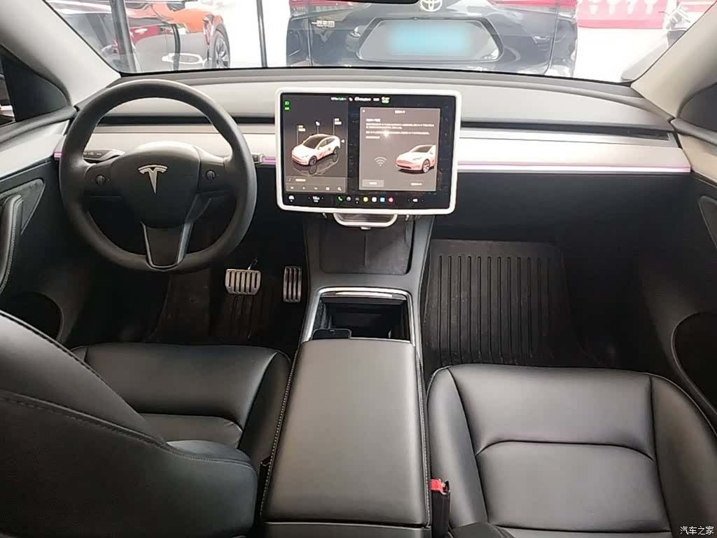 Tesla Model Y, 2024 10