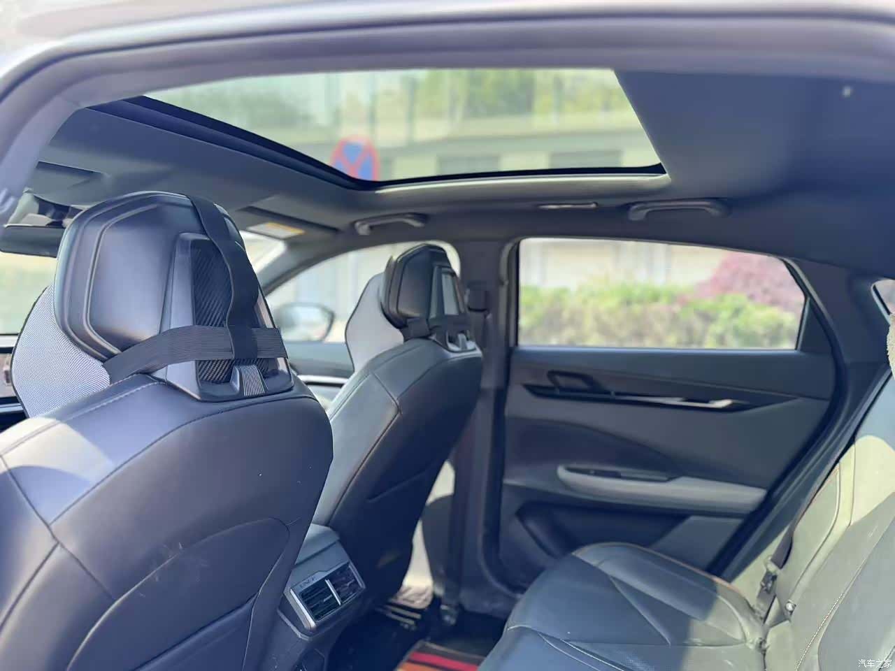 Changan UNI-V, 2022 6