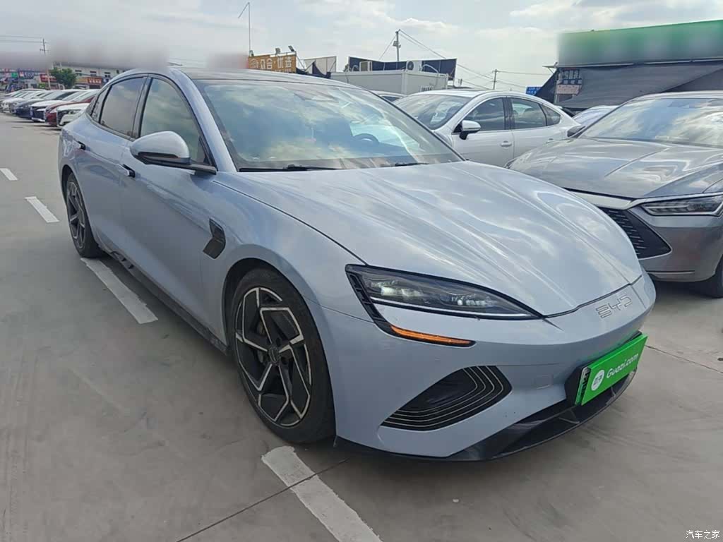 BYD Seal, 2022 4