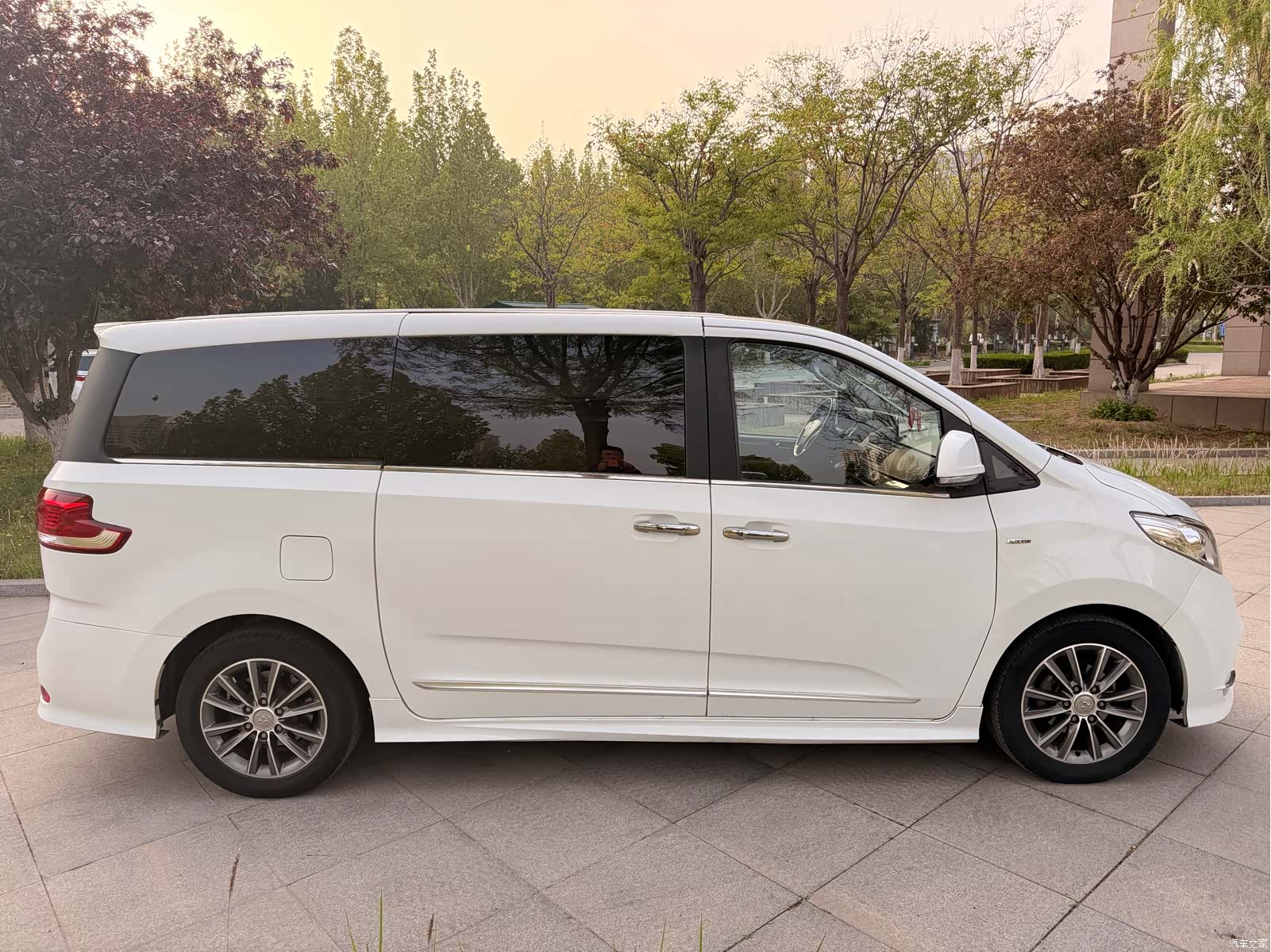 Maxus G10, 2017 12