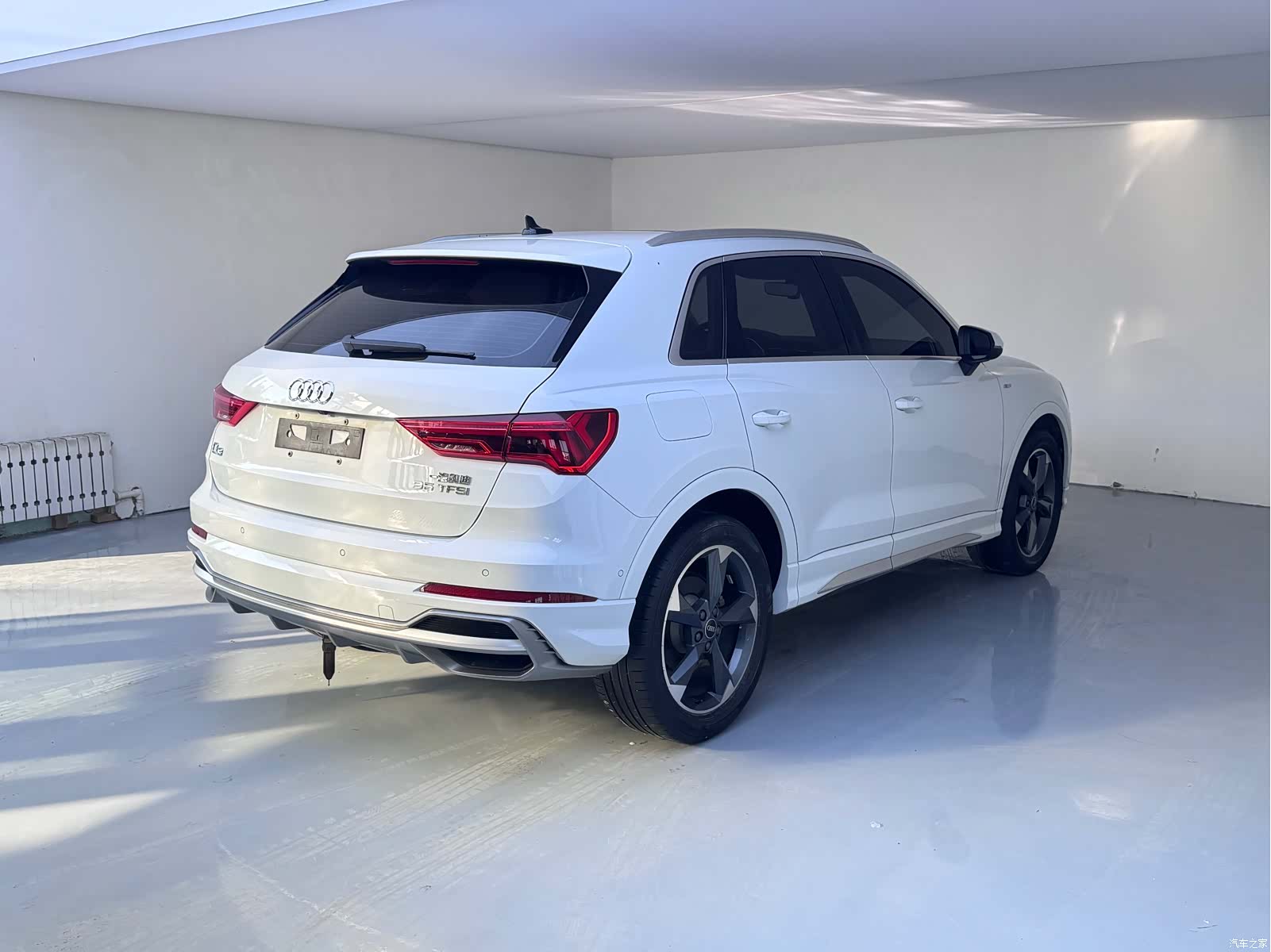 Audi Q3, 2022 6