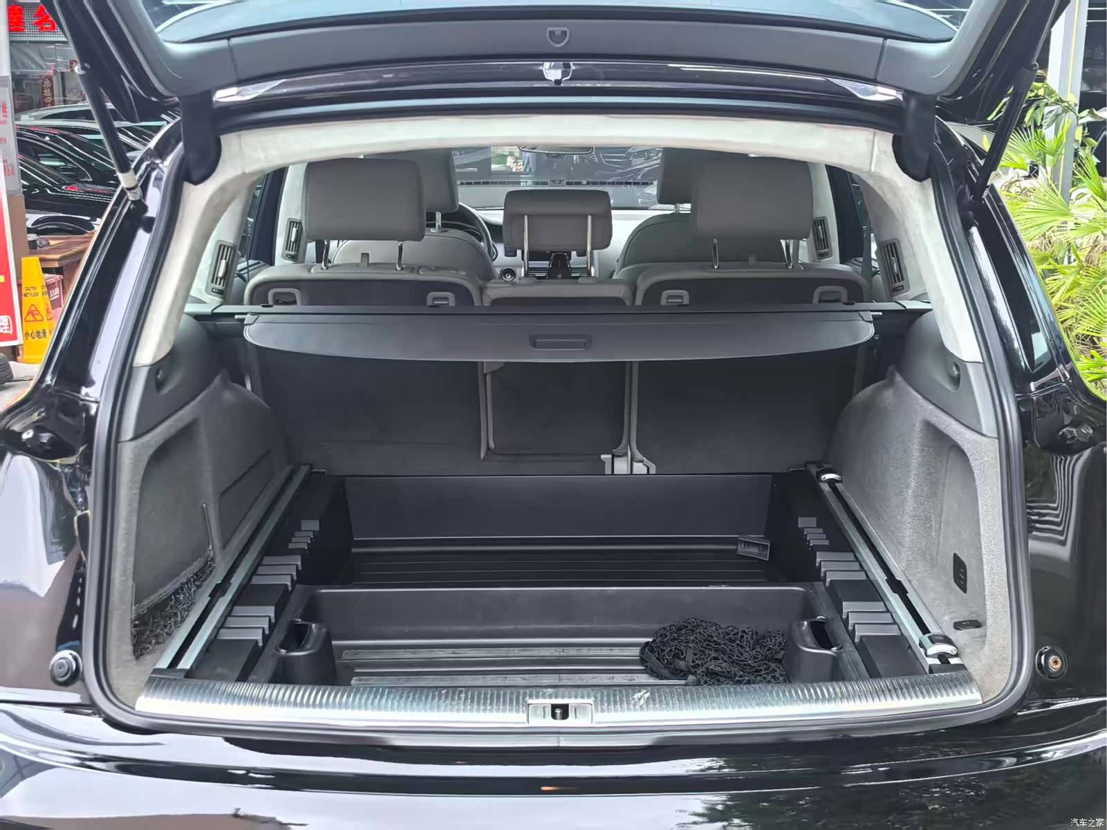 Audi Q7, 2013 9
