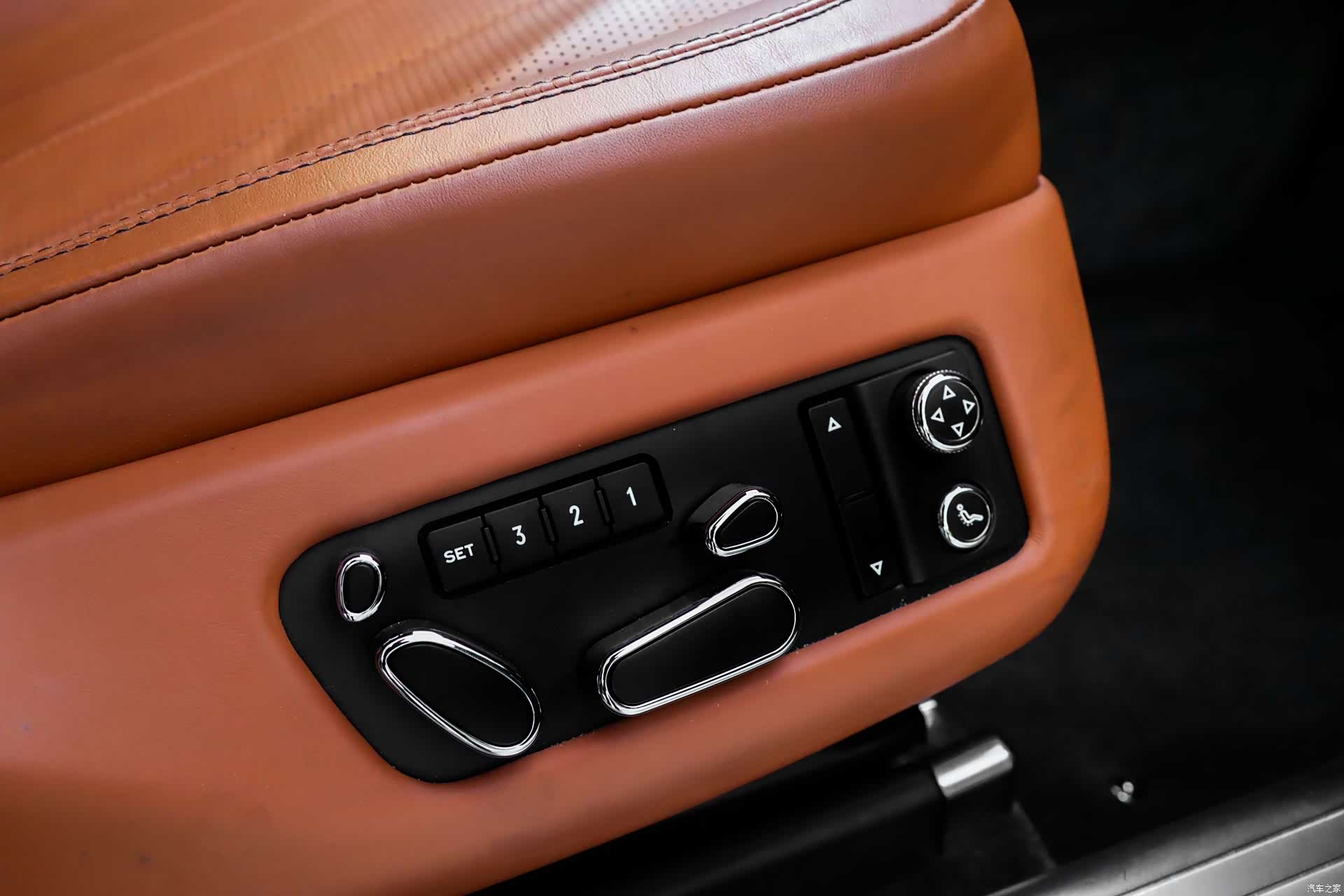 Bentley Flying Spur, 2014 15