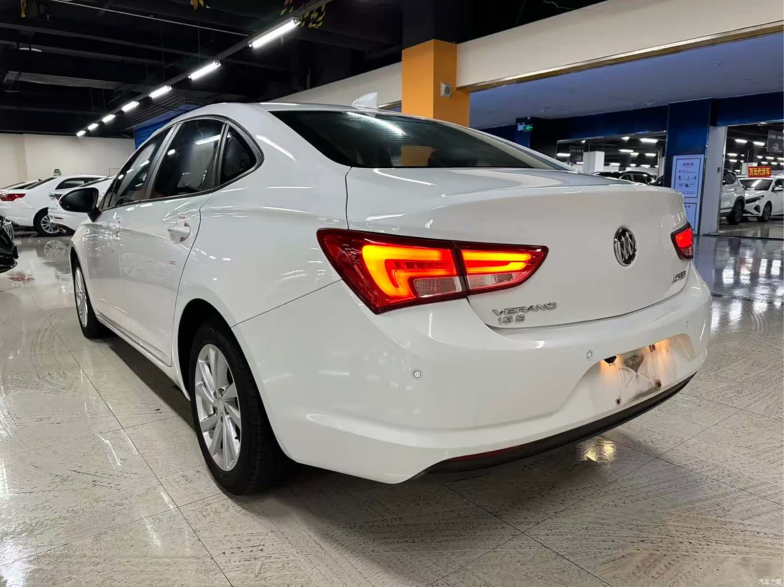 Buick Verano, 2019 8