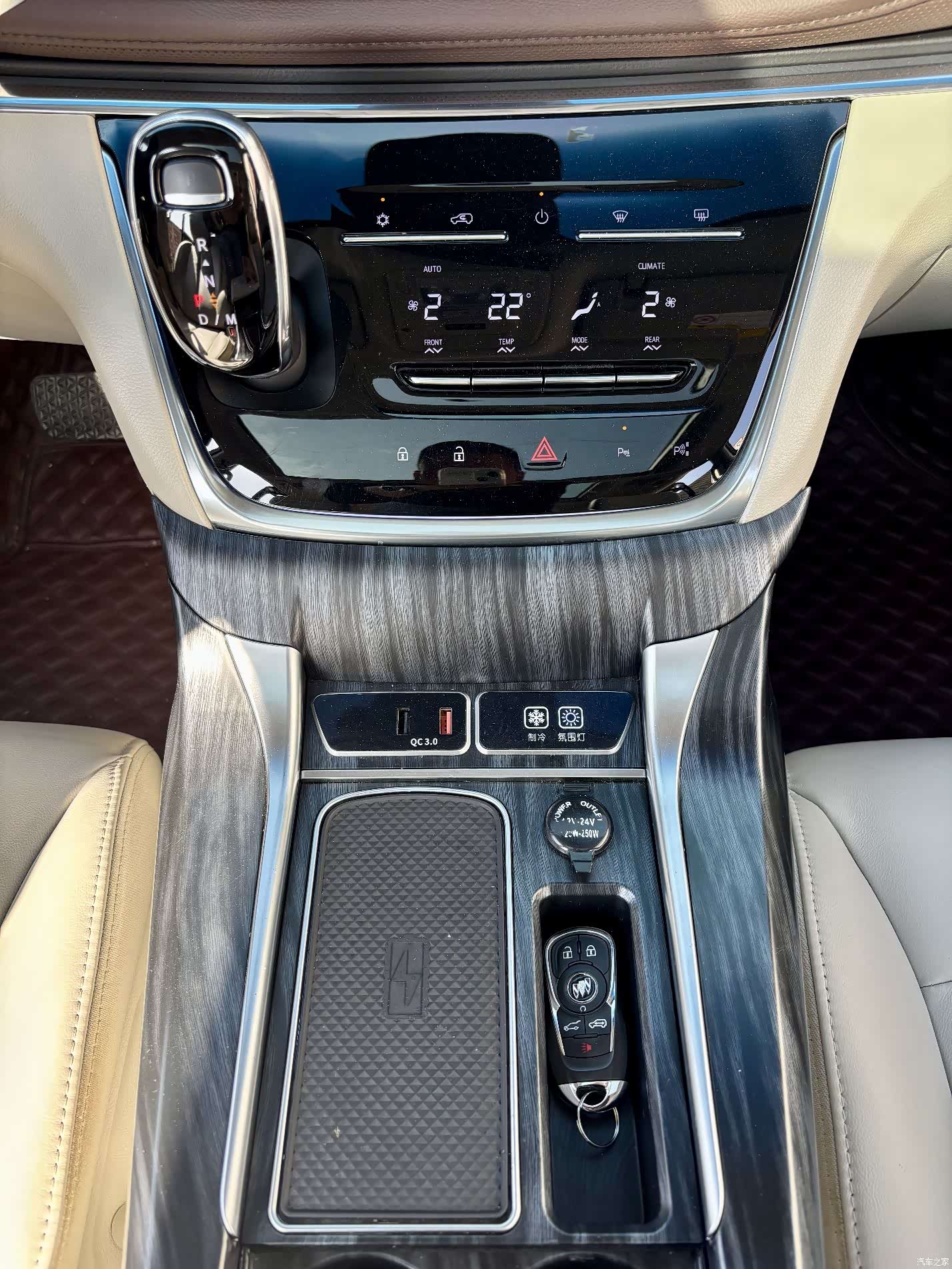Buick GL8, 2021 12