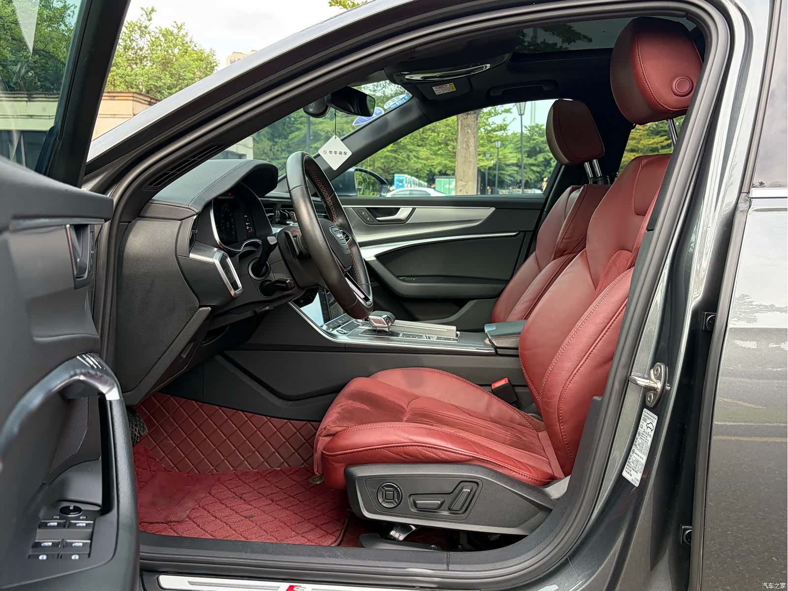 Audi A6L, 2021 14