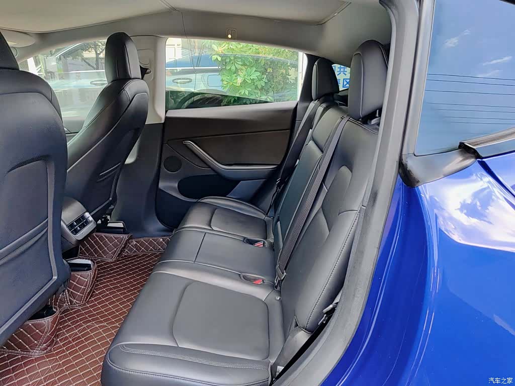 Tesla Model Y, 2021 8