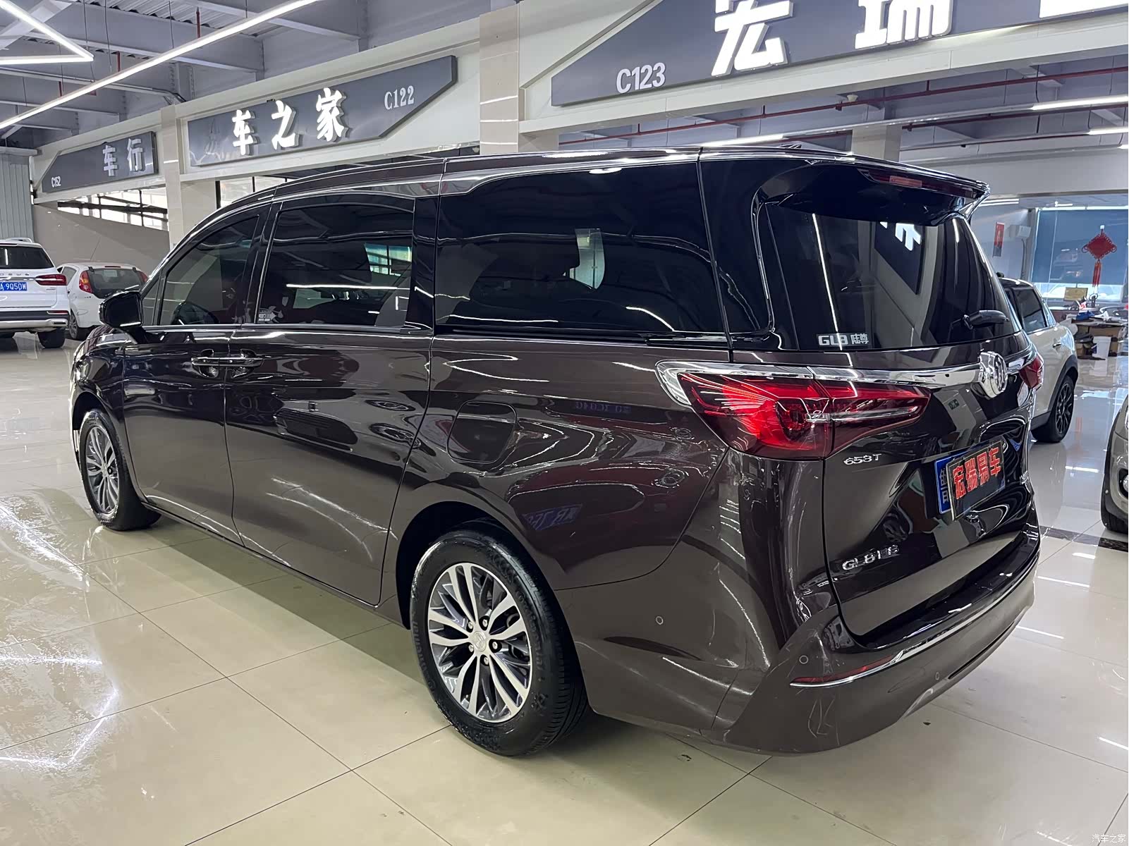 Buick GL8, 2020 все фото
