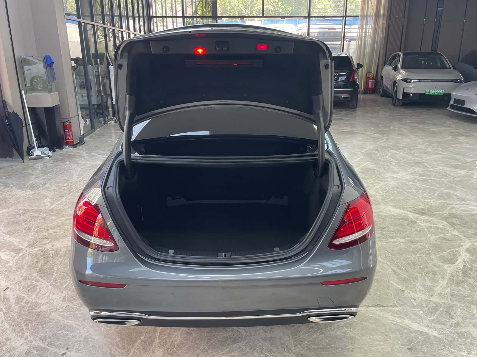 Mercedes-Benz E-Class, 2017 8