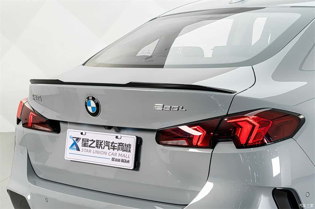 BMW 2 Series, 2025 8