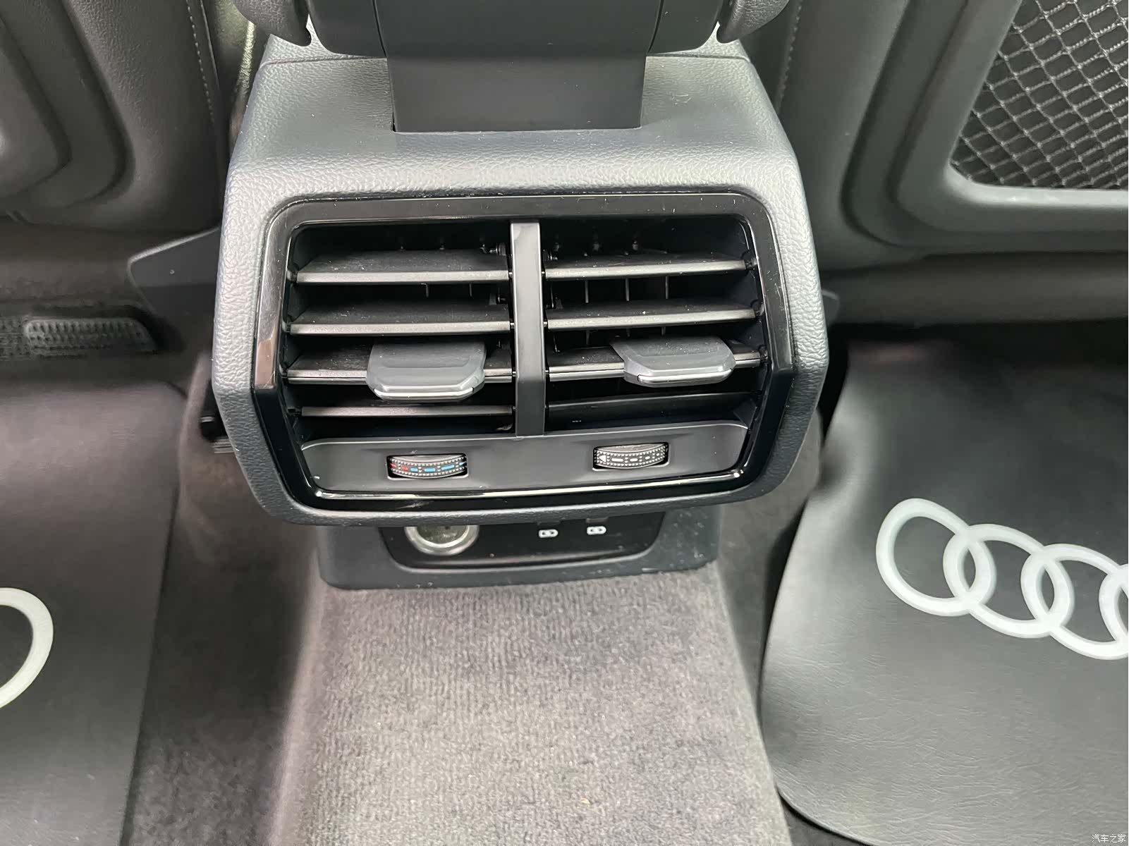 Audi Q3, 2021 18