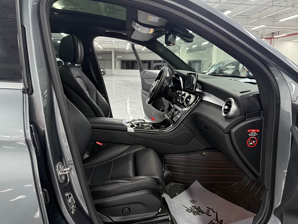Mercedes-Benz GLC Mercedes-Benz GLC