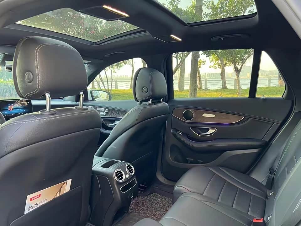 Mercedes-Benz GLC Mercedes-Benz GLC