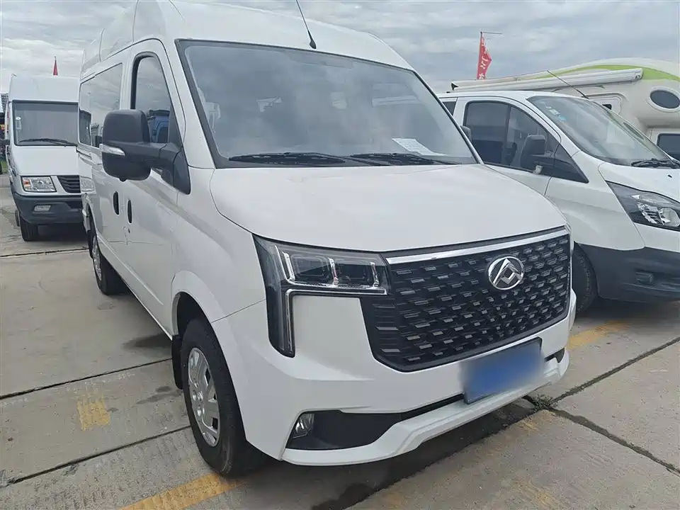 MAXUS Xintu V80