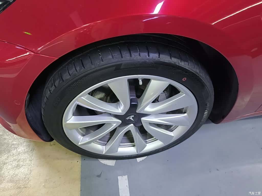 Tesla Model 3, 2020 23