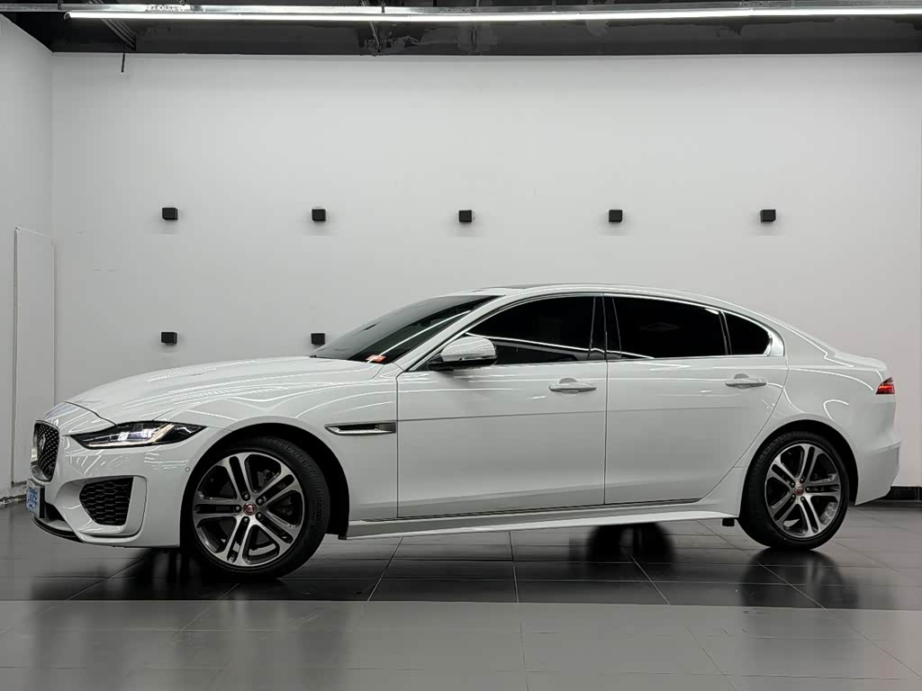 Jaguar XEL