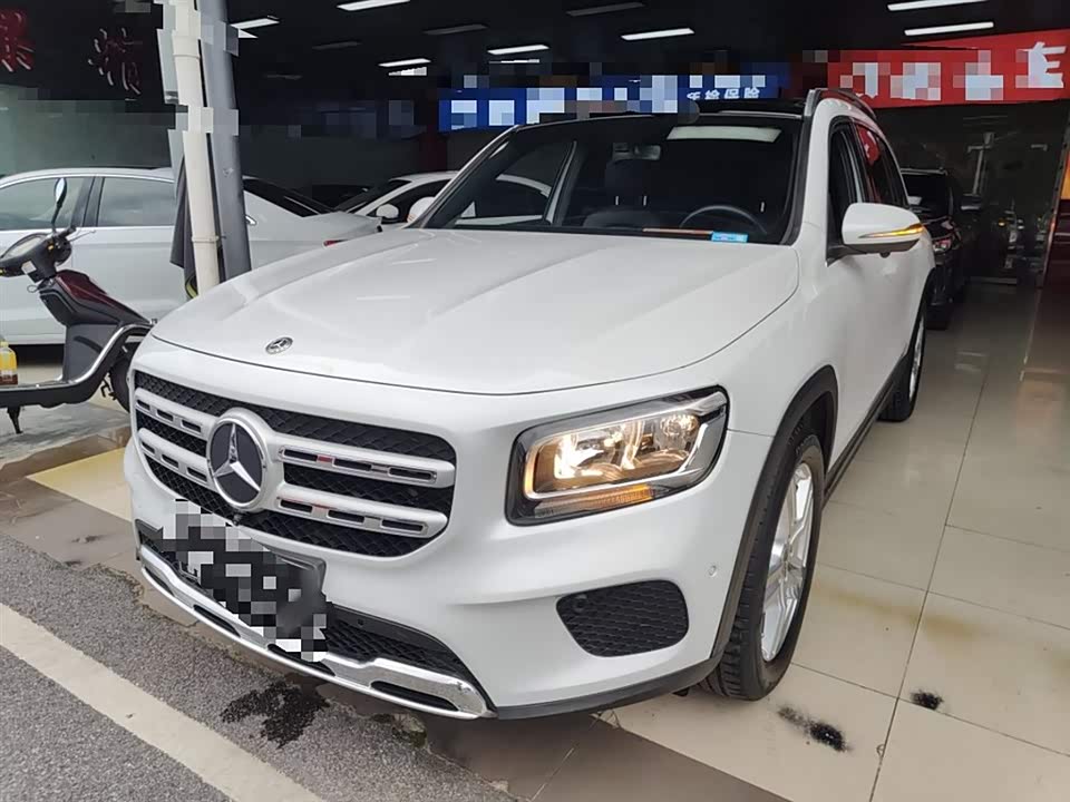 Mercedes-Benz GLB