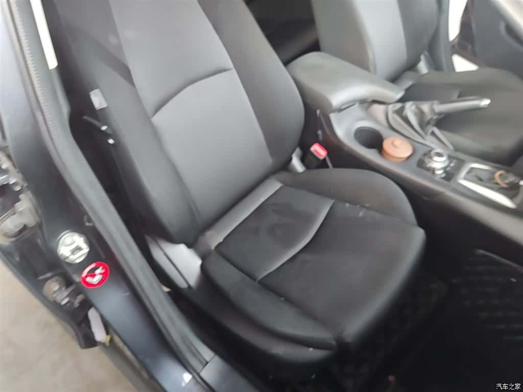 Mazda Mazda3, 2018 25