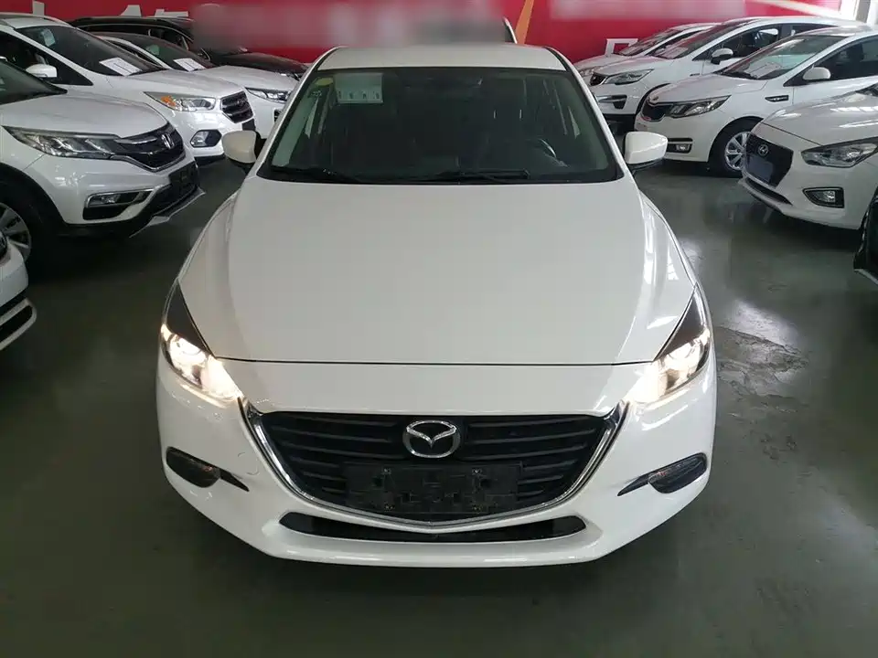 Mazda 3 Angkesaila