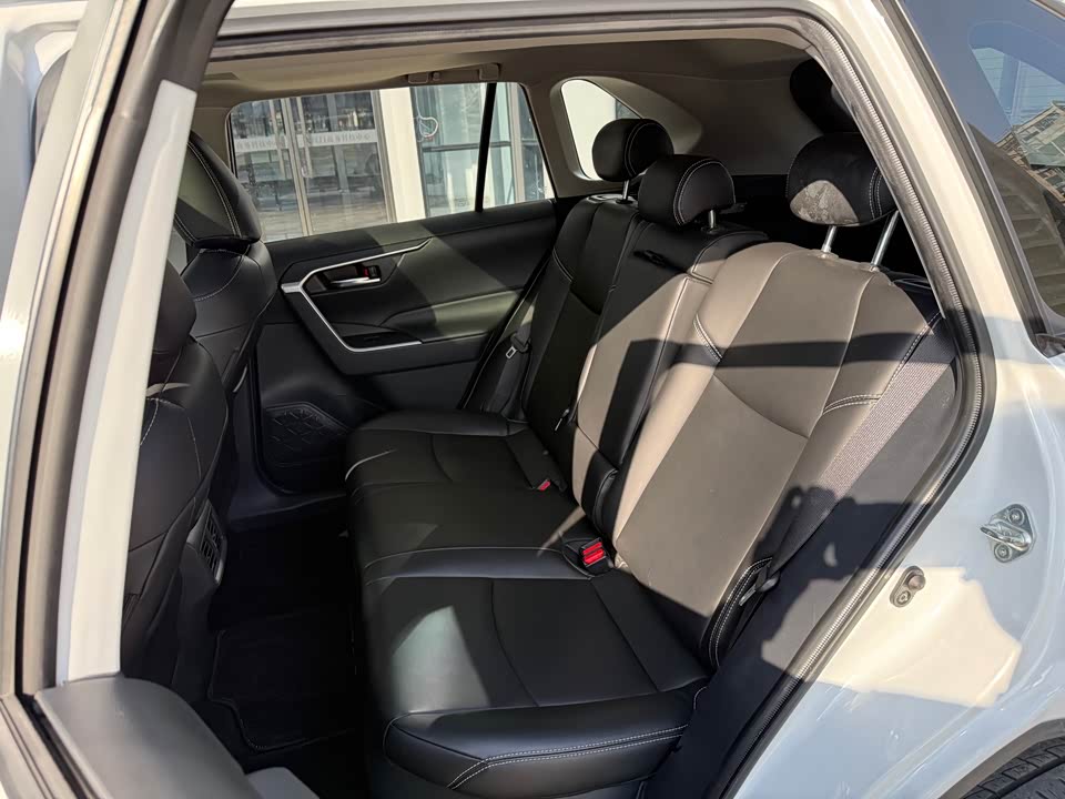 Toyota RAV4 Rongfang Dual Engine E+