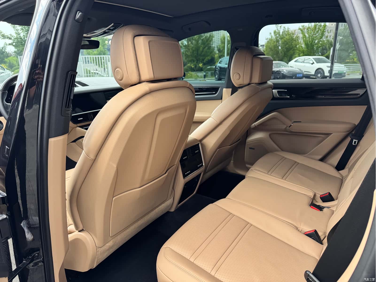Porsche Cayenne, 2018 8