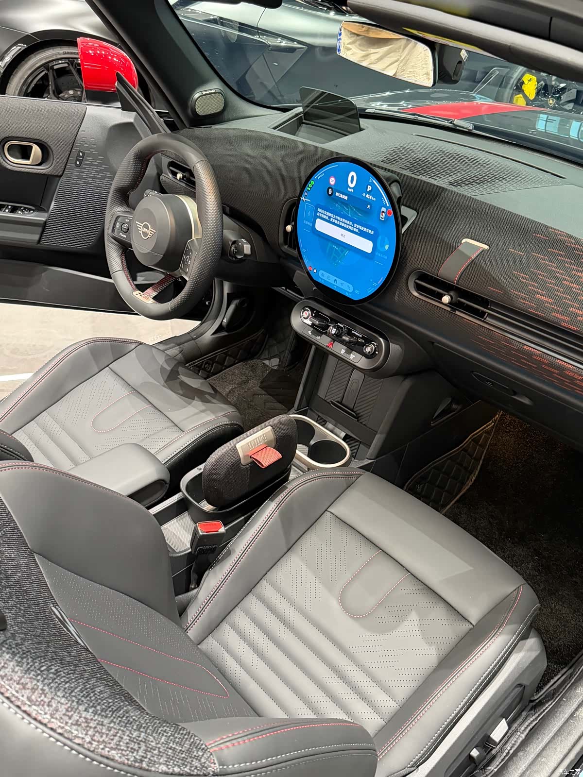 Mini Cooper, 2026 10