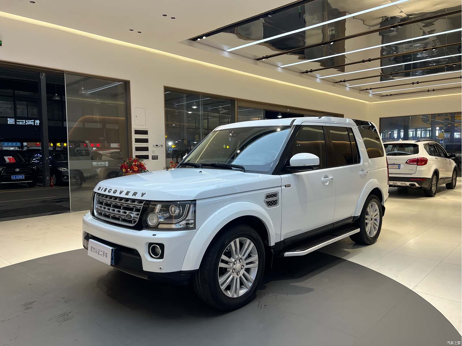 Land Rover Discovery, 2014 1