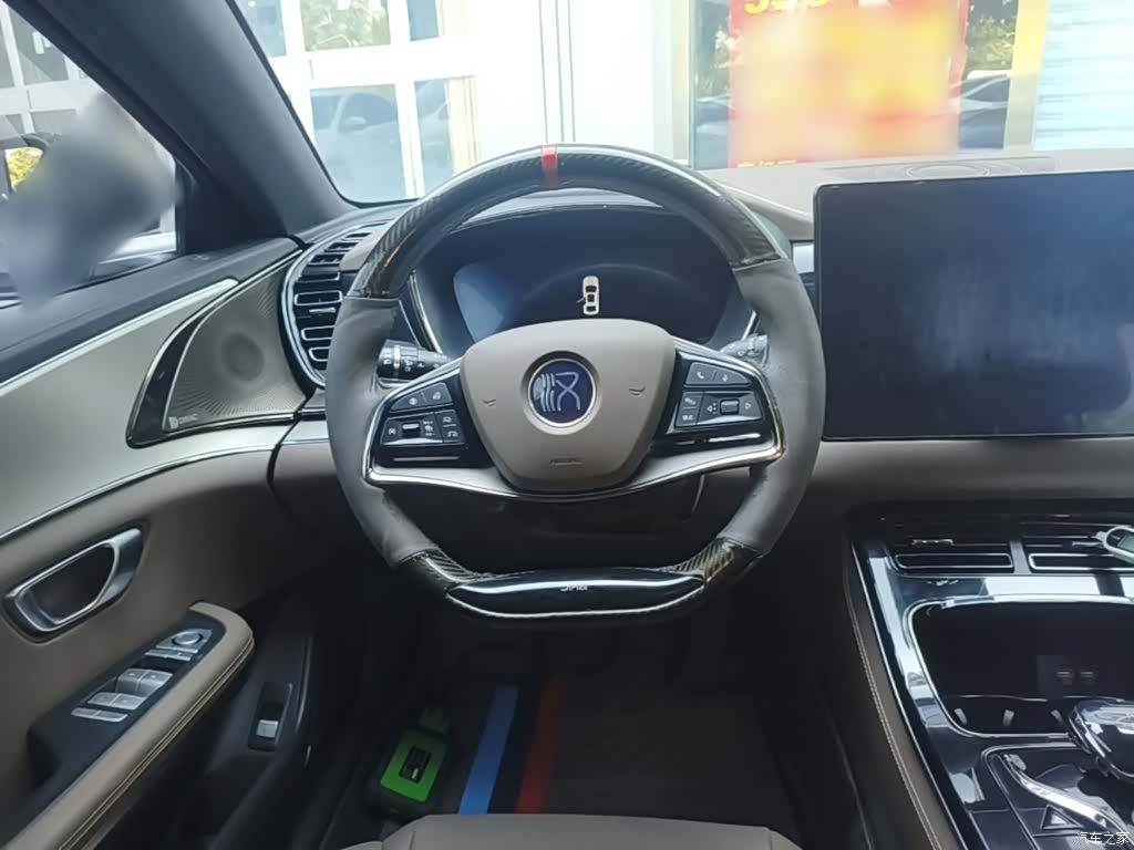 BYD Han, 2021 11