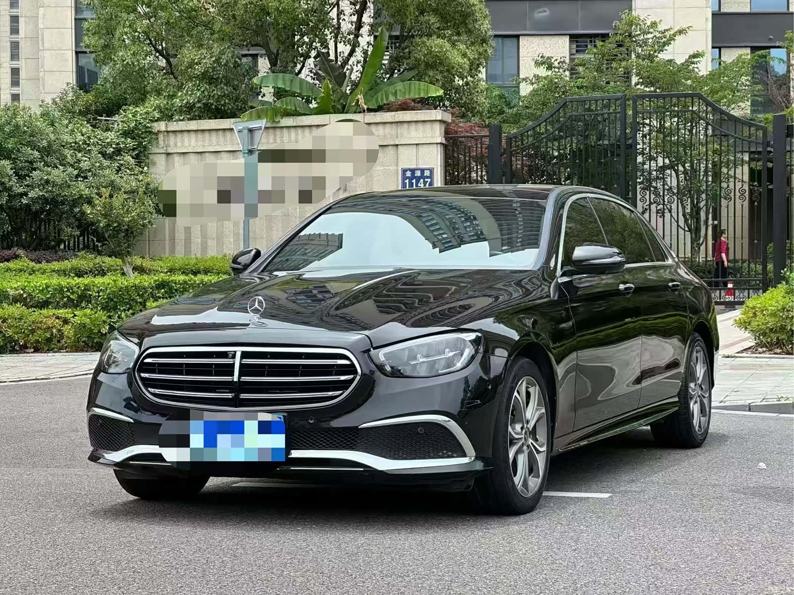 Mercedes-Benz E-Class, 2021 1