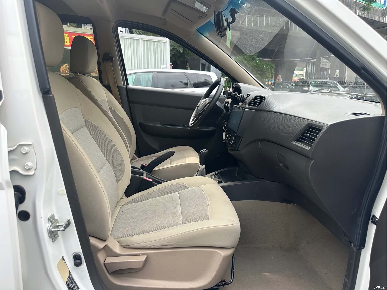 Wuling Hongguang, 2016 18