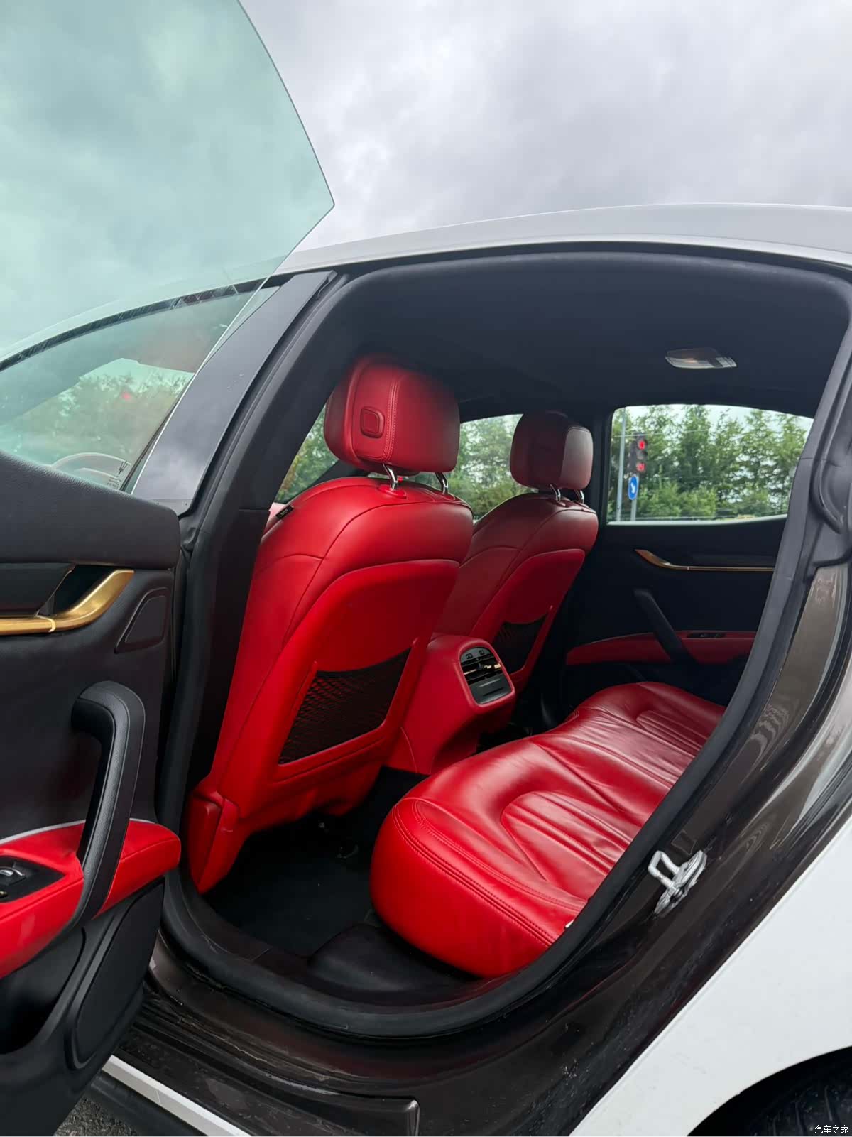 Maserati Ghibli, 2017 6