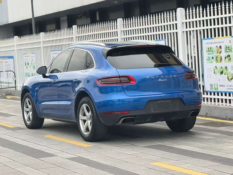 Porsche Macan