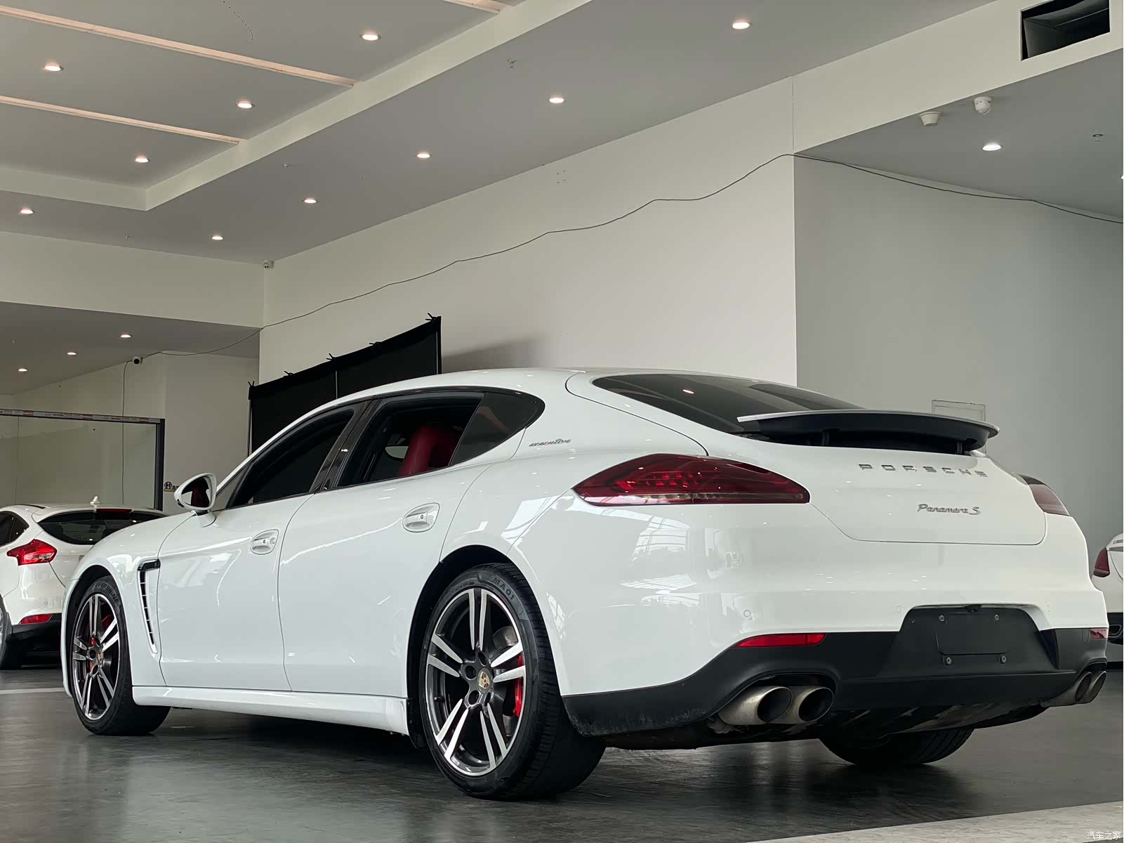 Porsche Panamera, 2012 16