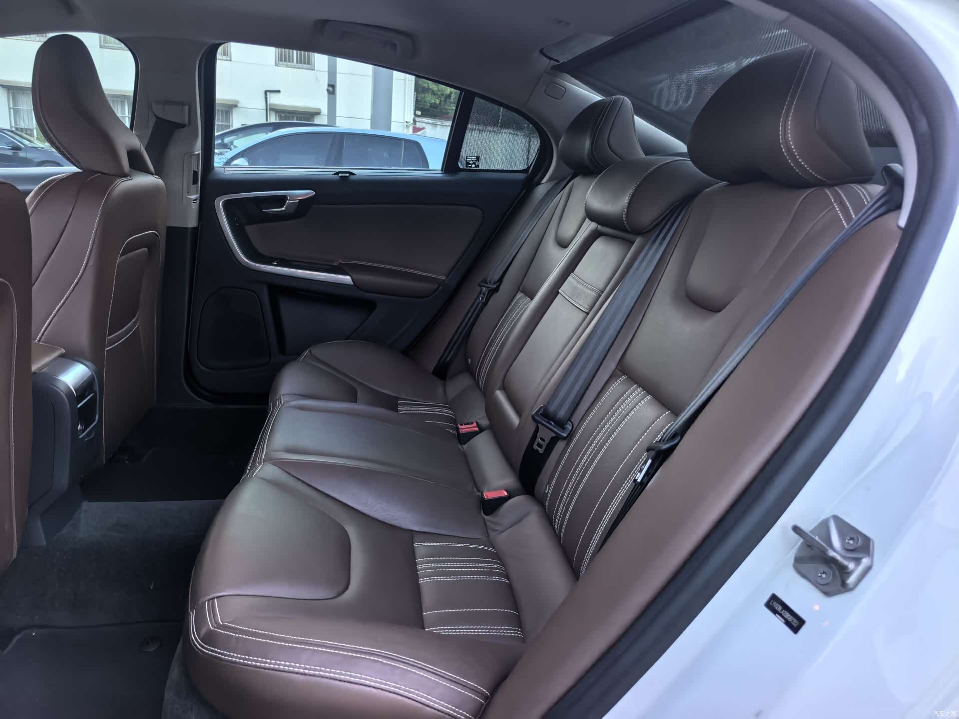 Volvo S60, 2015 14