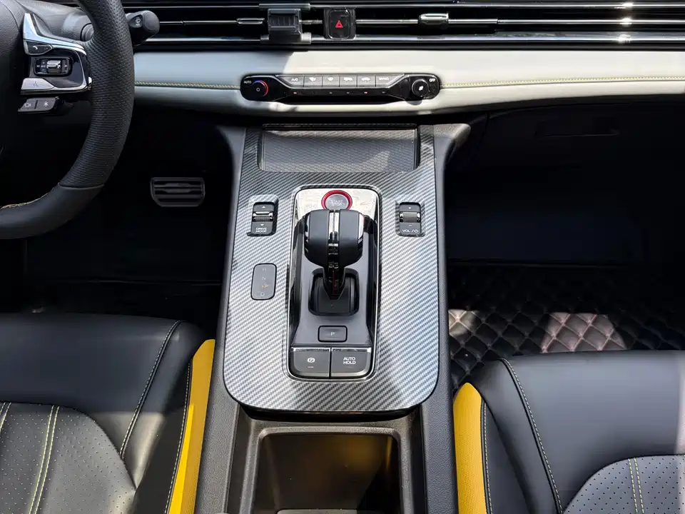 Trumpchi Shadow Leopard