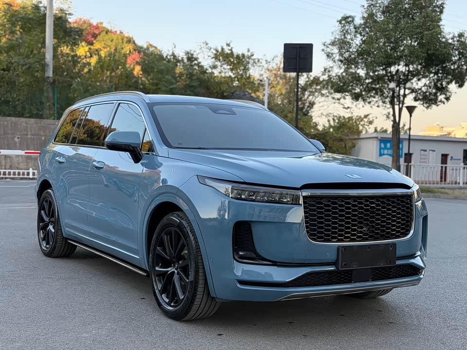 Li Auto Ideal ONE