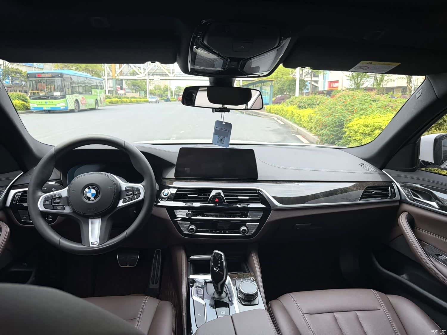 BMW 5 Series, 2020 4