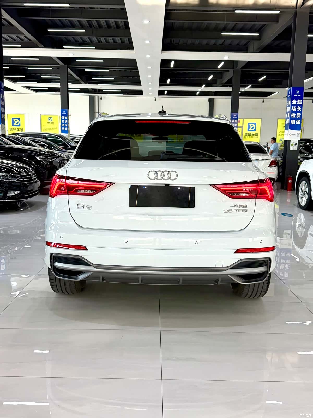 Audi Q3, 2023 8