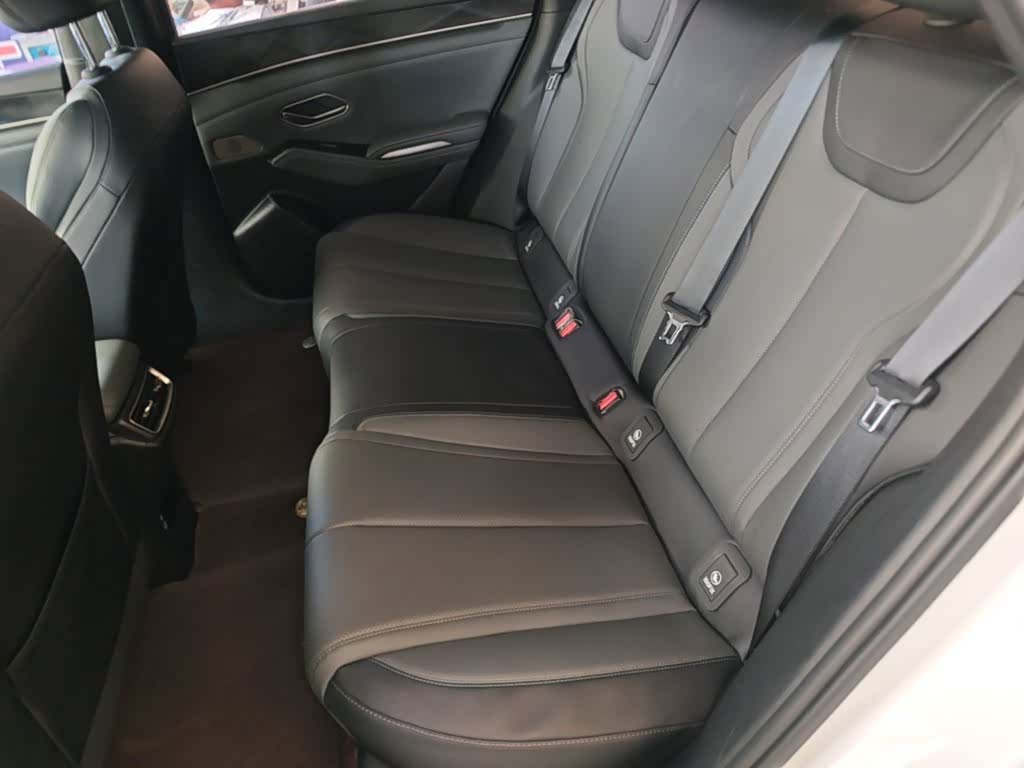 BYD Qin, 2025 13