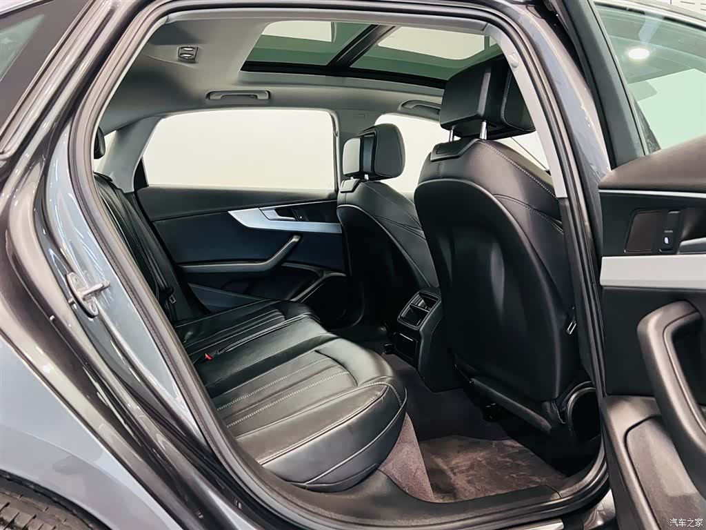 Audi A4L, 2023 7