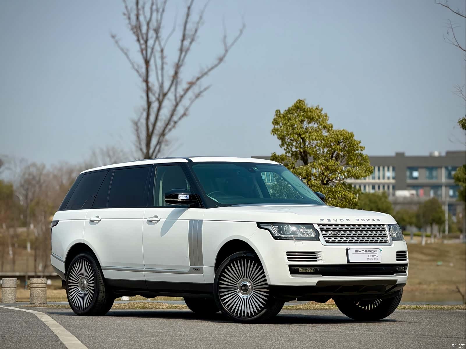Land Rover Range Rover, 2015 3
