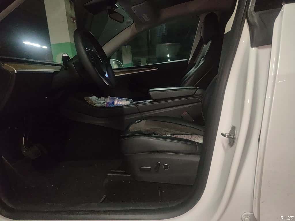 Tesla Model Y, 2021 16