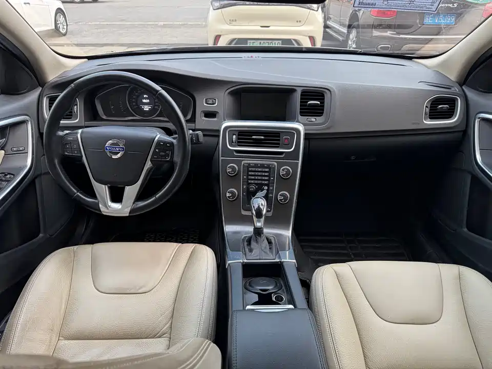 Volvo S60 Volvo S60