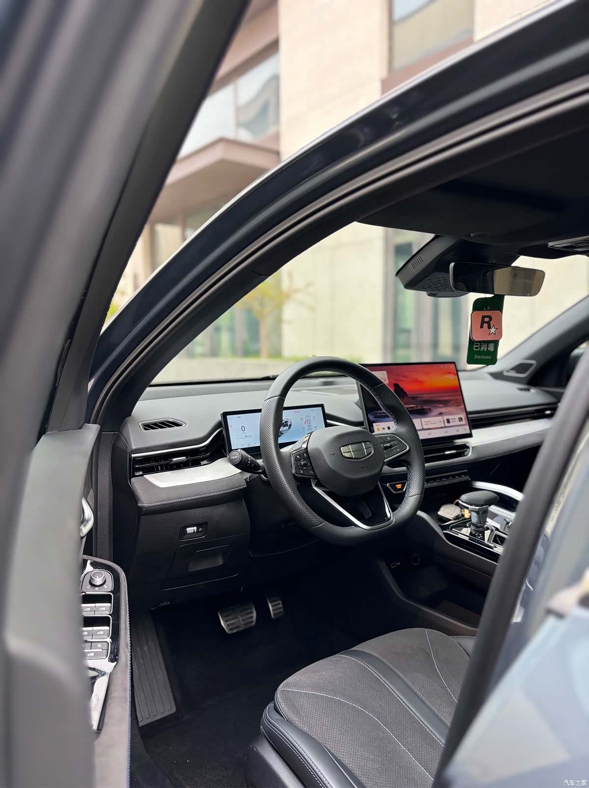 Geely Preface, 2025 9